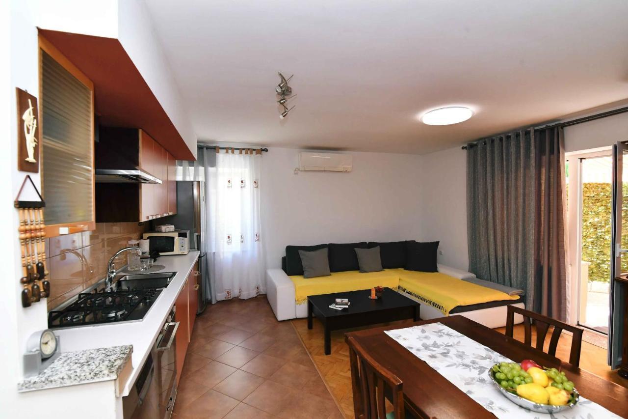 Apartment Leon Опатия Екстериор снимка